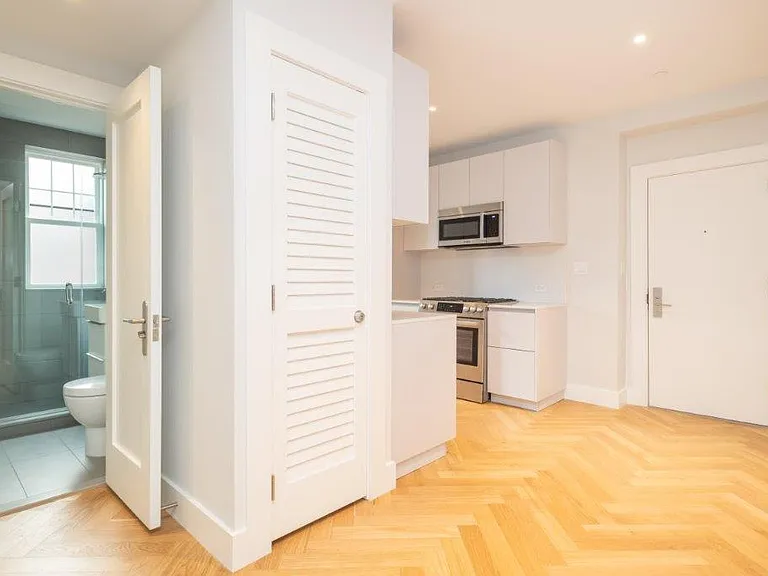 19 Forest St #A — Photo 9
