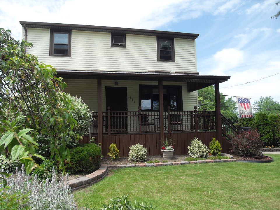 1st image of 650 Emerson Dr