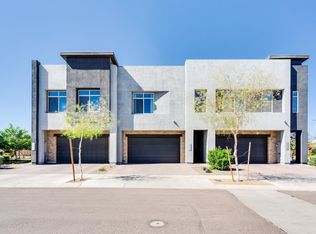 1940 W Kinfield Trl, Phoenix, AZ 85085