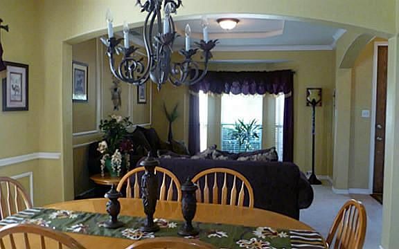 4th image of 4311 Jasmine Ln