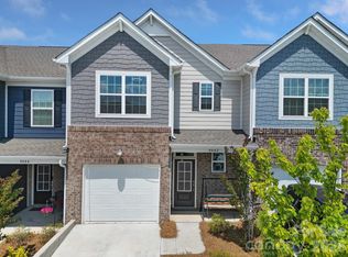 8042 Scarlet Maple Ln, Fort Mill, SC 29708