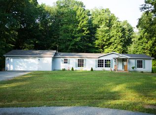 193 Galazia Ln, Edinburg, PA 16116