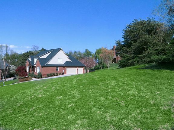 3rd image of 1119 Blue Teal Ln