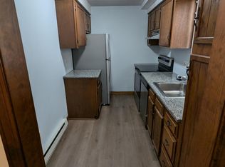 404 N Main St E, Manchester, CT 06042