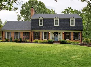 1100 Farfields Dr, Lynchburg, VA 24502