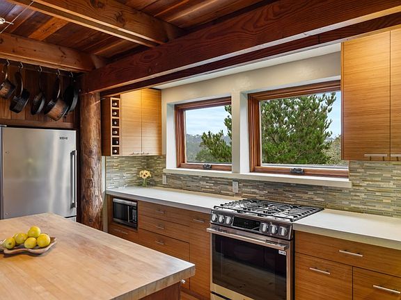 5th image of 24312 San Juan Rd