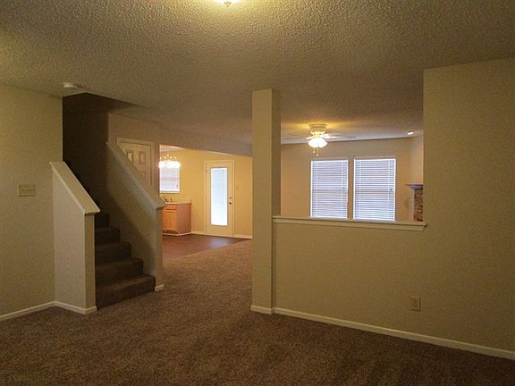 3rd image of 12440 Rose Haven Dr