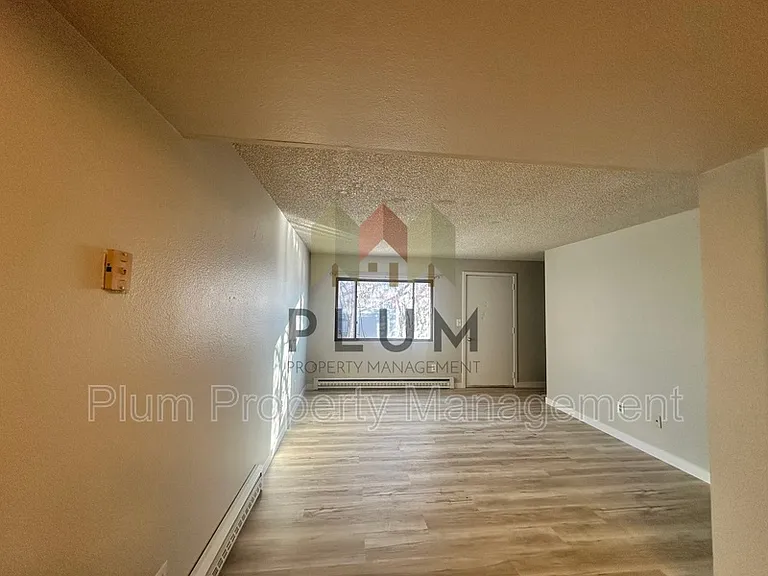 809 Bulwer St #D — Photo 2