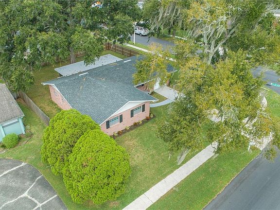 4th image of 542 Empress Way