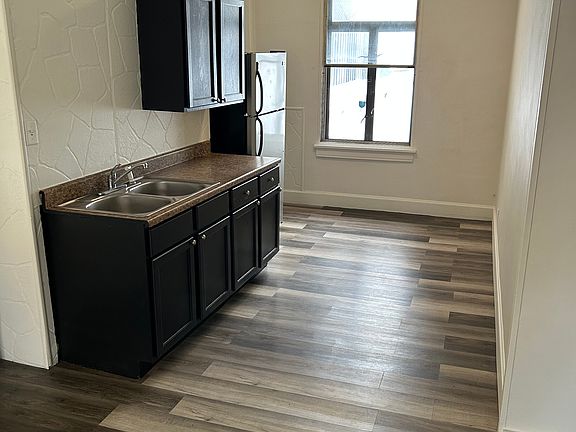 2nd image of 404 E Main St #230