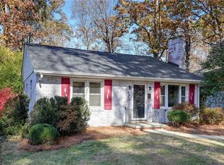 2616 Beechwood St, Greensboro, NC 27403