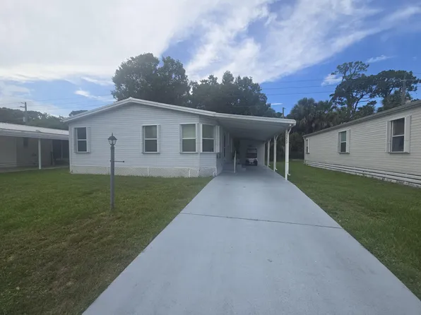 14642 Aguila Avenue, Fort Pierce, FL 34951