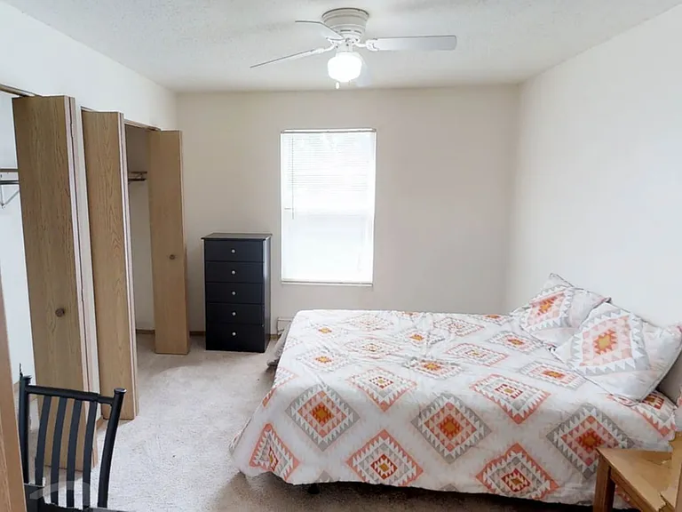 1301 E Harding Dr — Photo 13
