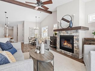 2345 17th Ave E, North Saint Paul, MN 55109