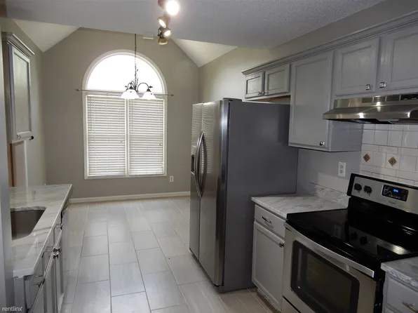 9030 Fletcher Park Cv, Cordova, TN 38016