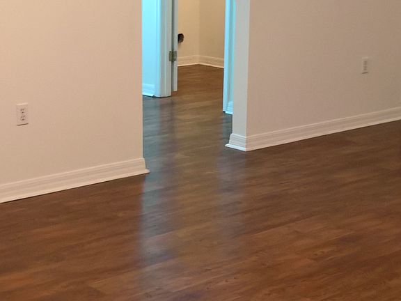 4th image of 8785 Lancashire Dr