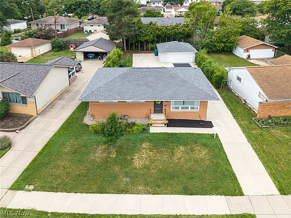 3rd image of 6904 Reid Dr