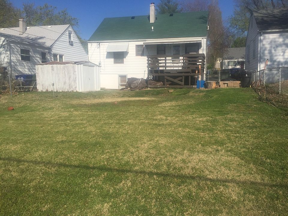 2nd image of 3333 Macklind Ave