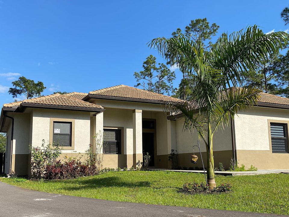 1st image of 582 Everglades Blvd S