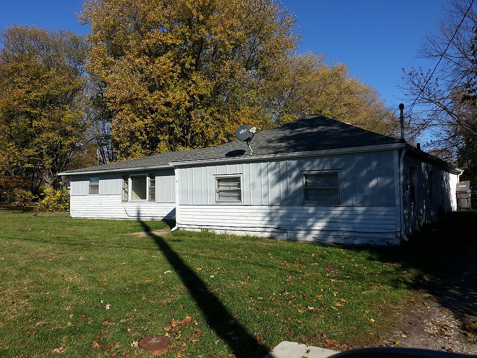 1st image of 5829 S Emerson Ave