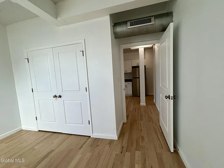 155 River St #5B — Photo 21