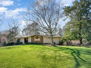 2198 N Woodland Rd, Henderson, NC 27536