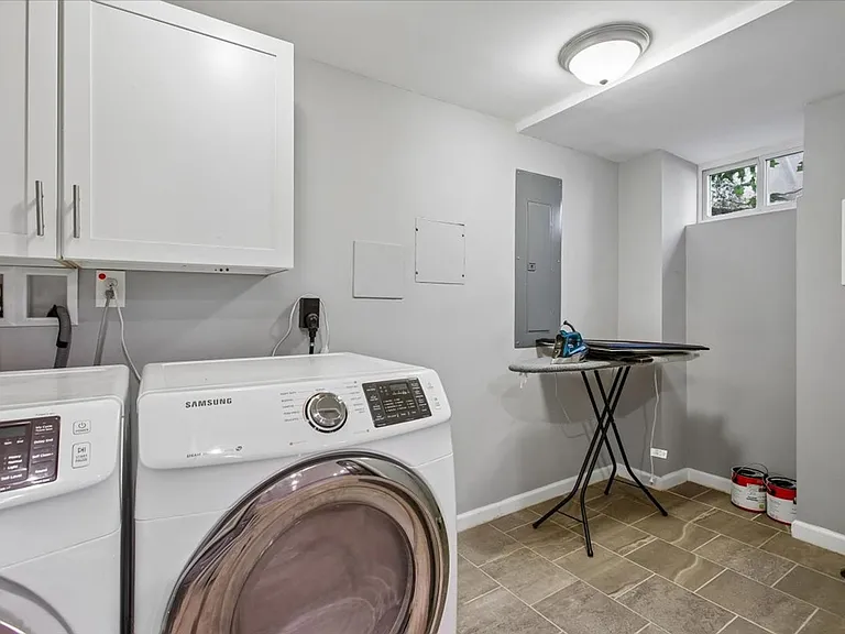 3801 Denfeld Ave — Photo 26