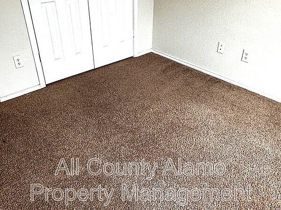 5th image of 10611 Mathom Lndg APT 4