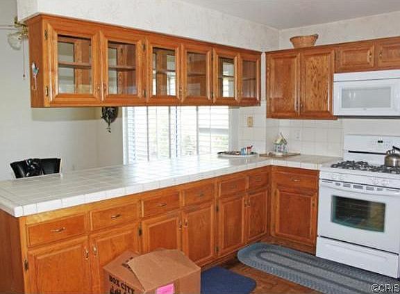 3rd image of 26090 Bellis Dr