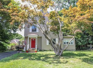 1 Samoset Rd, Cranford, NJ 07016