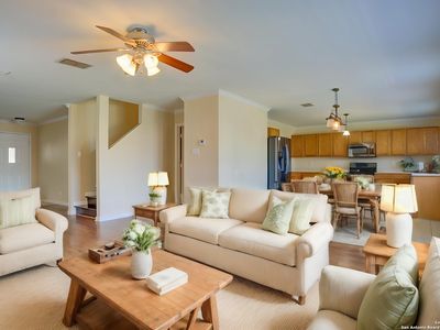 7811 SILVER GRV, San Antonio, TX, 78254
