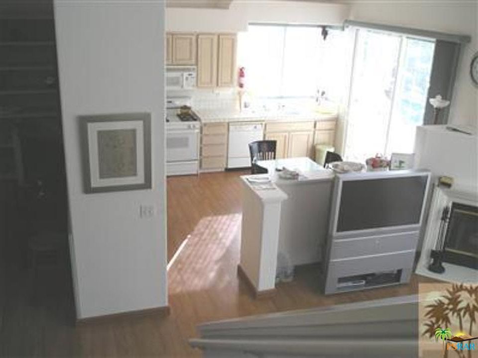 2nd image of 9565 El Rio Ln