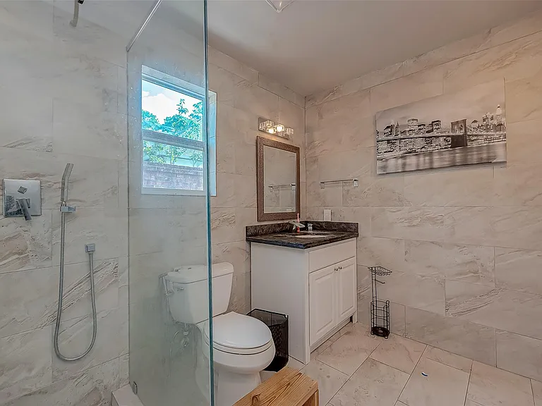 12445 Memorial Dr — Photo 36
