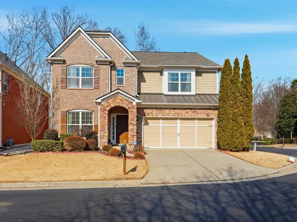 1035 Sterling Brooke Dr, Alpharetta, GA 30022