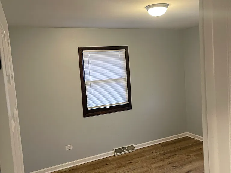 5 Thomas Ct #1E — Photo 6