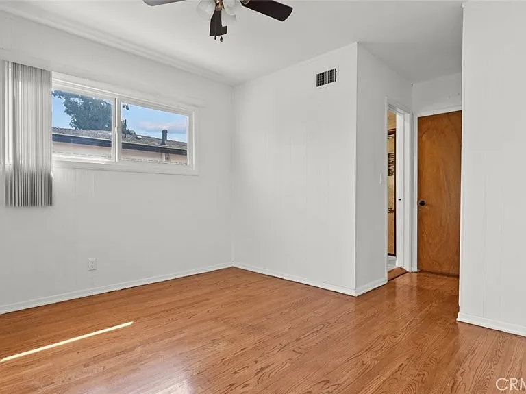 19349 Friar St — Photo 20