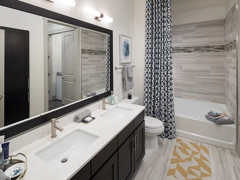 Jefferson Model Bath