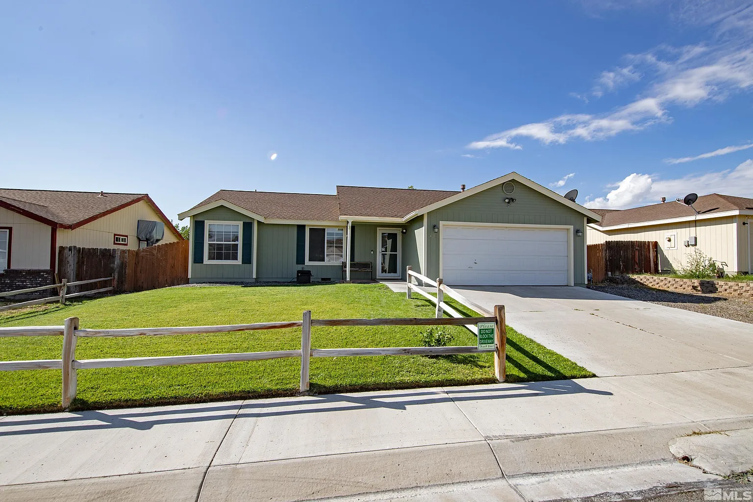 431 Bramble Dr photo 1