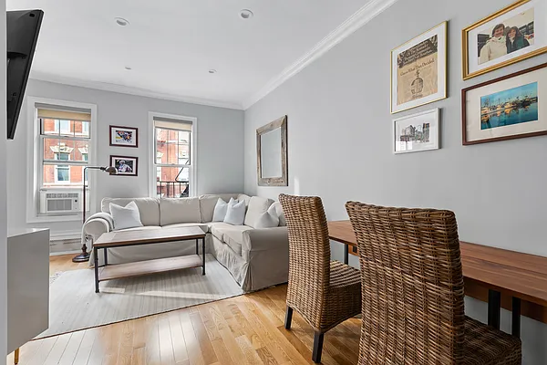 Sold by Compass | media 4