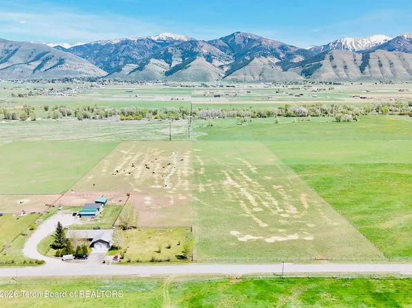 7700 Bitter Creek Rd, Afton, WY 83110