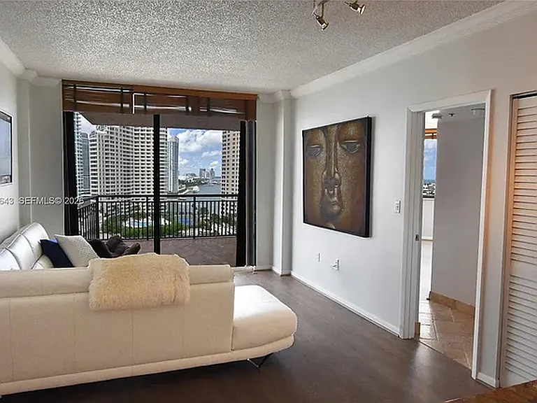 540 Brickell Key Dr #PENTHOUSE — Photo 6