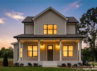 208 Excelsior St, Belmont, NC 28012