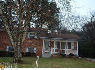 1613 Austin Dr, Decatur, GA 30032