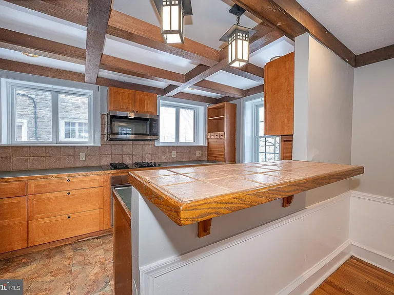 625 Chelten Hills Dr — Photo 15