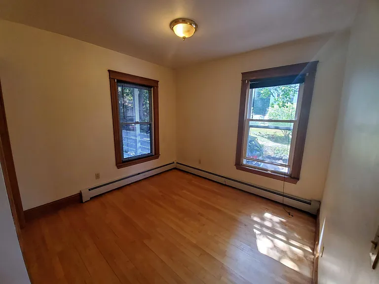 233 Valley St #1 — Photo 5