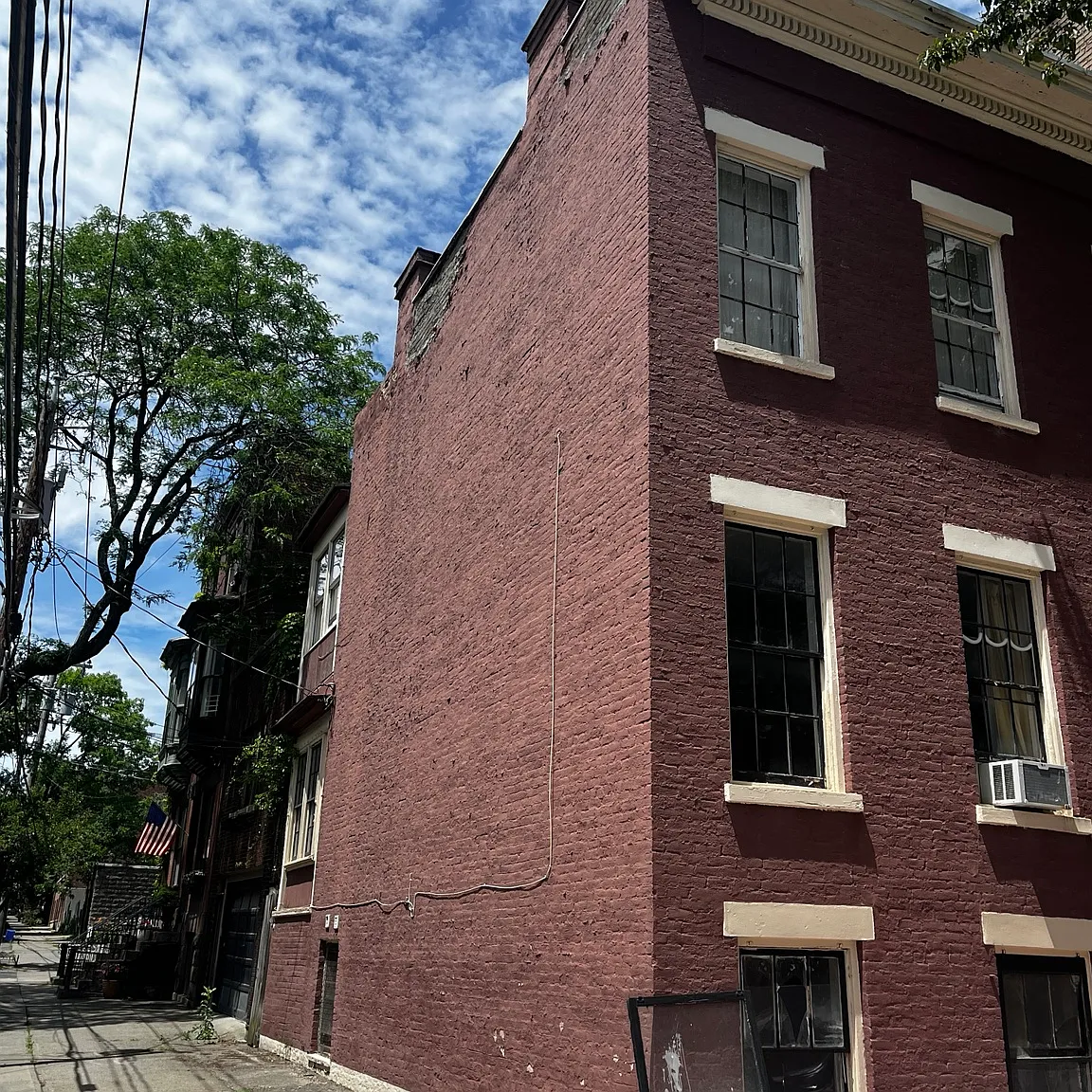 41 Dove St - Main House — Photo 3