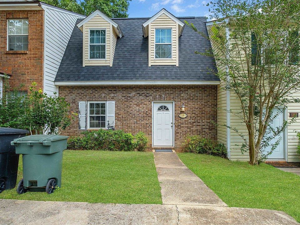 1st image of 2395 Gregory Dr