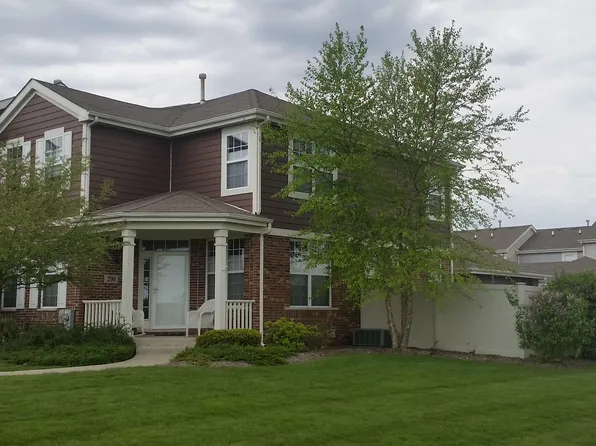 200 Longview Dr, Elgin, IL 60124
