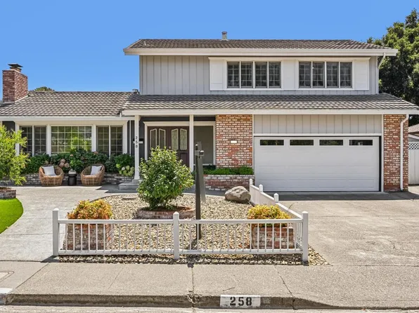 258 San Carlos Way, Novato, CA 94945