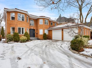 22 Finchley Rd, Toronto, ON M9A2X5